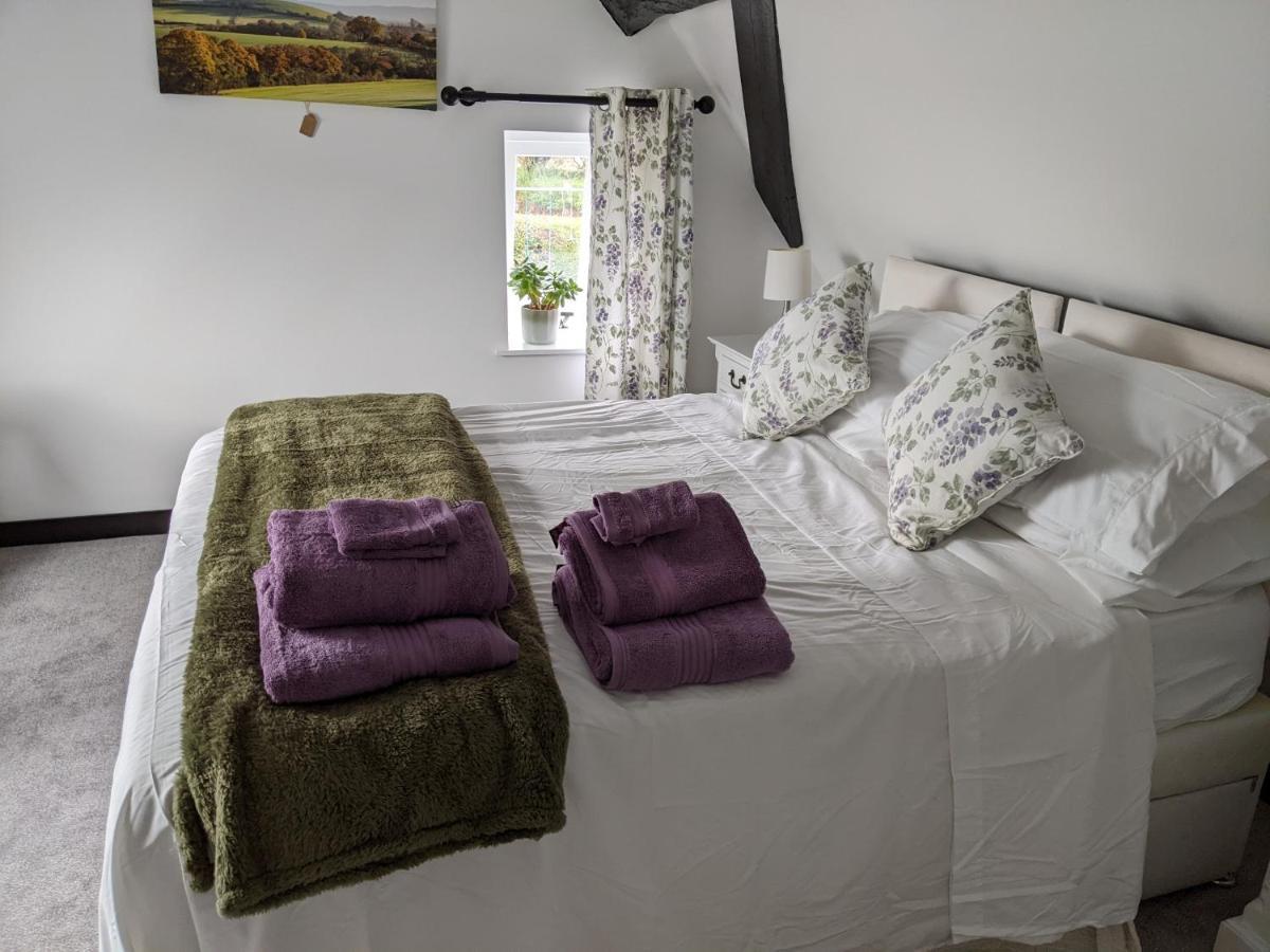 Characterful 2 Bed Cottage, Quiet Village Setting Ashleworth Екстер'єр фото