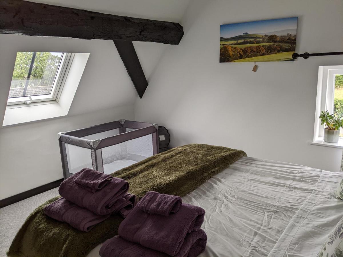 Characterful 2 Bed Cottage, Quiet Village Setting Ashleworth Екстер'єр фото